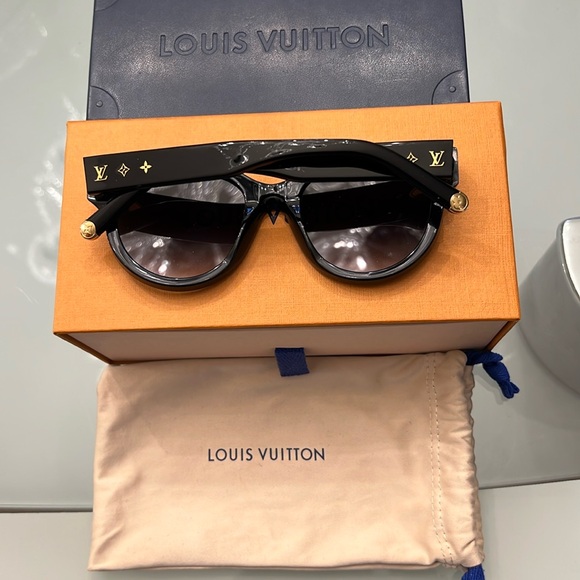 Authentic Louis Vuitton My Monogram Cat Eye Sunglasses Z1526W amazing! - Picture 2 of 16